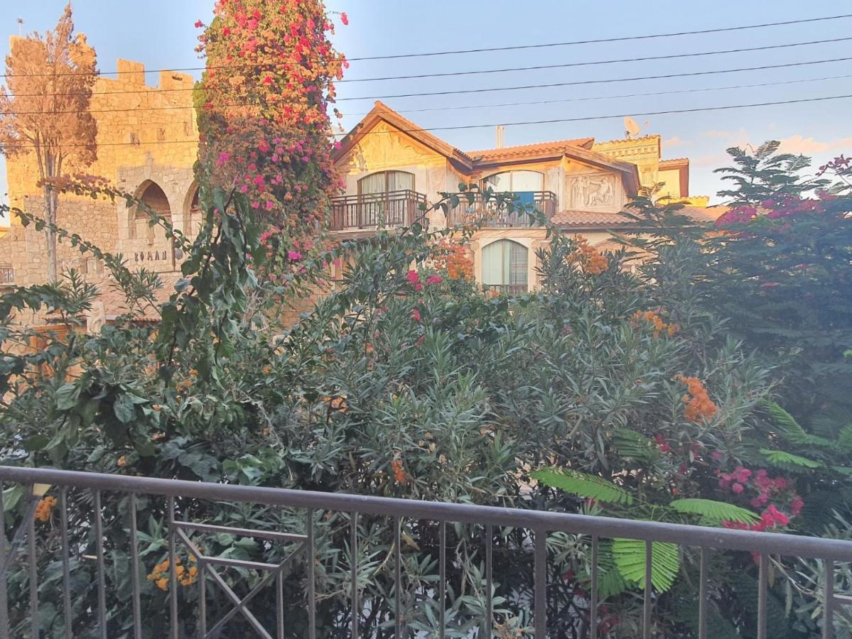 Ancient - Cozy Place Next To The Sea, Marina, Historical Sites, Buses, Mall, And Market Apartment *